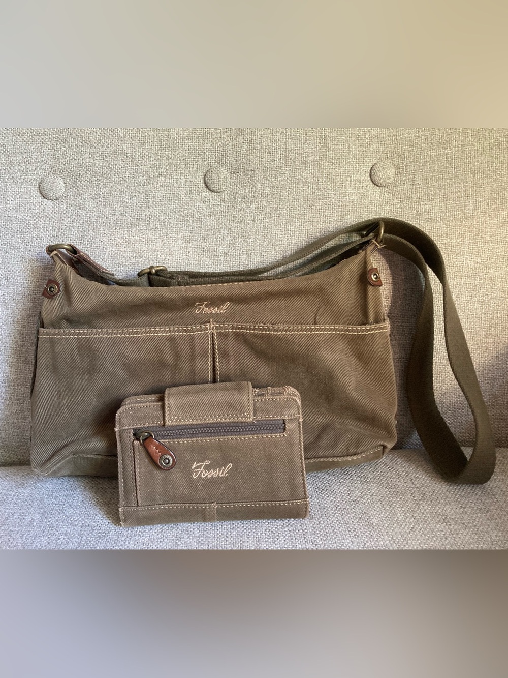 Olive green fabric Fossil bag and matching wallet